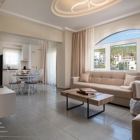 Olenia Luxury Apartments 4 ネオス・マルマラス エクステリア 写真