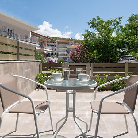 Olenia Luxury Apartments 4 ネオス・マルマラス エクステリア 写真