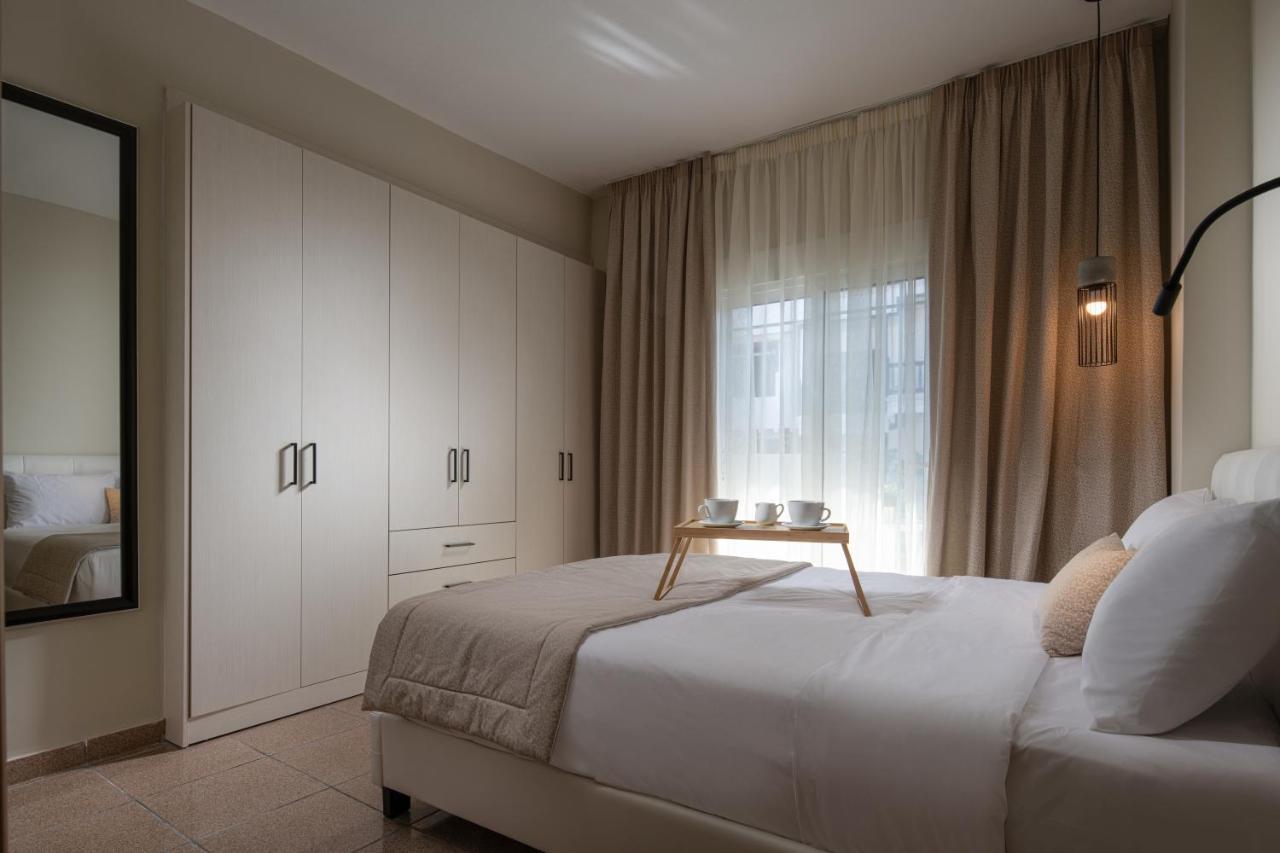 Olenia Luxury Apartments 4 ネオス・マルマラス エクステリア 写真