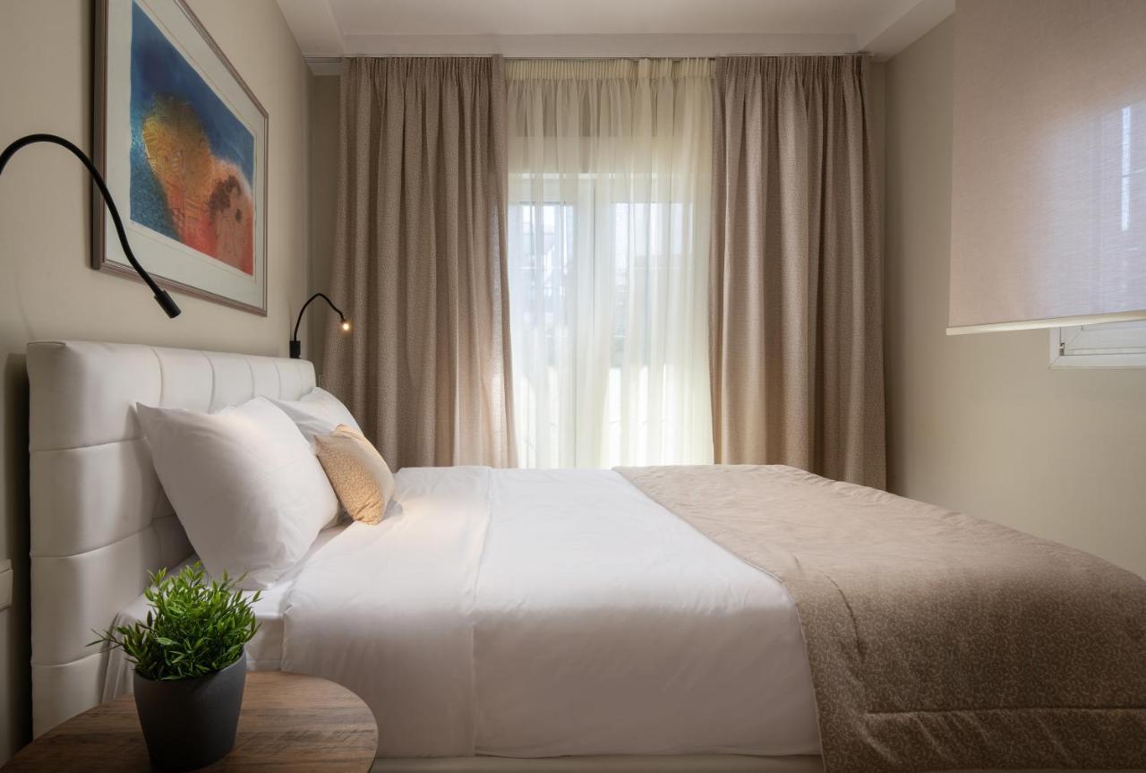 Olenia Luxury Apartments 4 ネオス・マルマラス エクステリア 写真