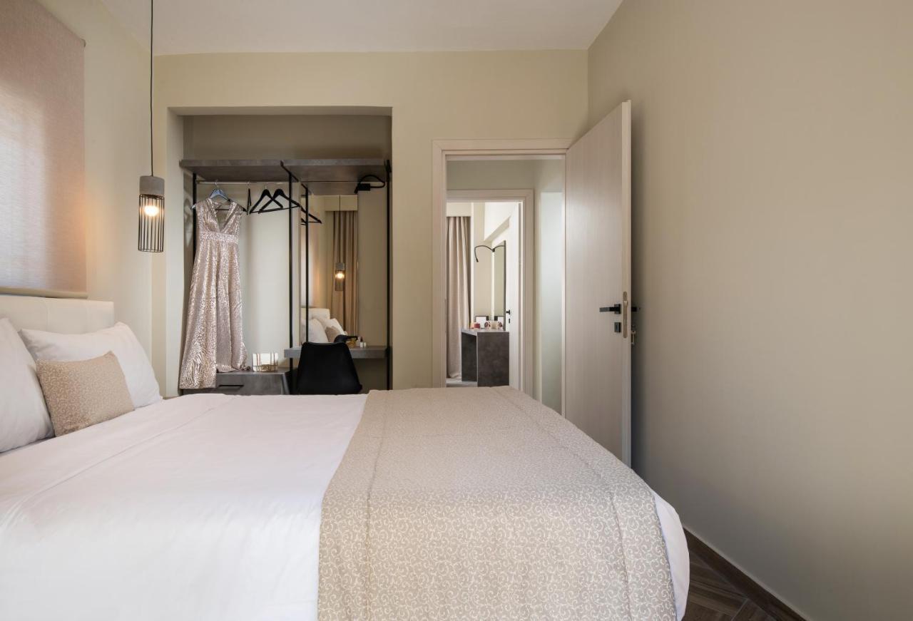 Olenia Luxury Apartments 4 ネオス・マルマラス エクステリア 写真
