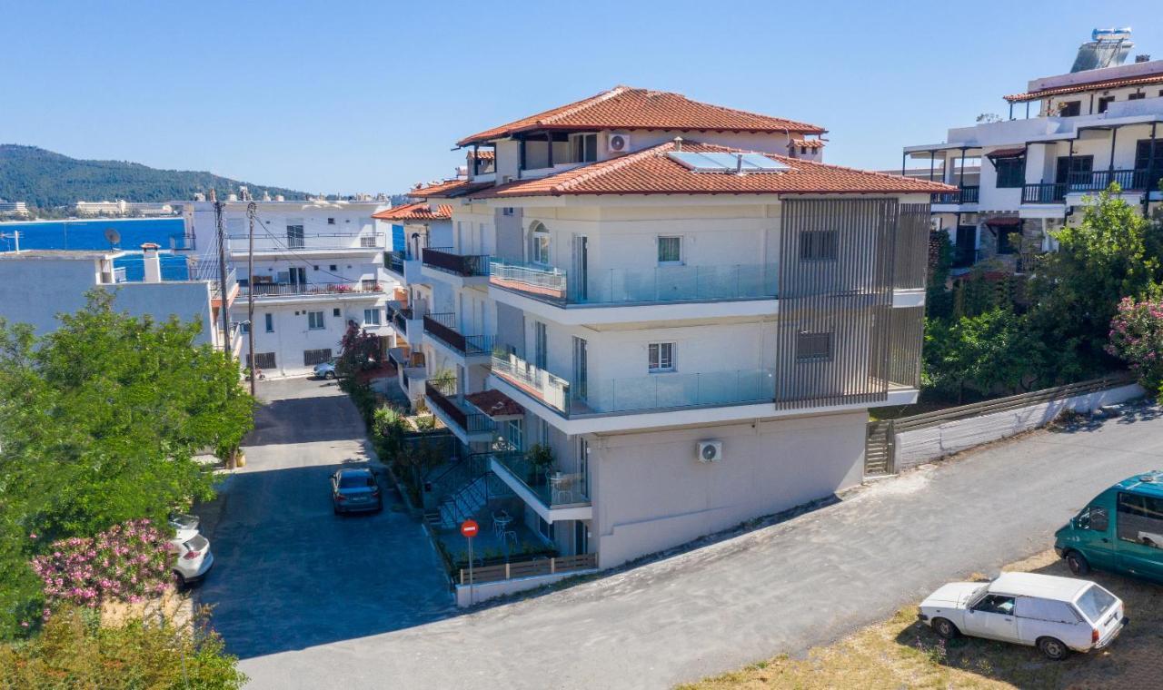 Olenia Luxury Apartments 4 ネオス・マルマラス エクステリア 写真