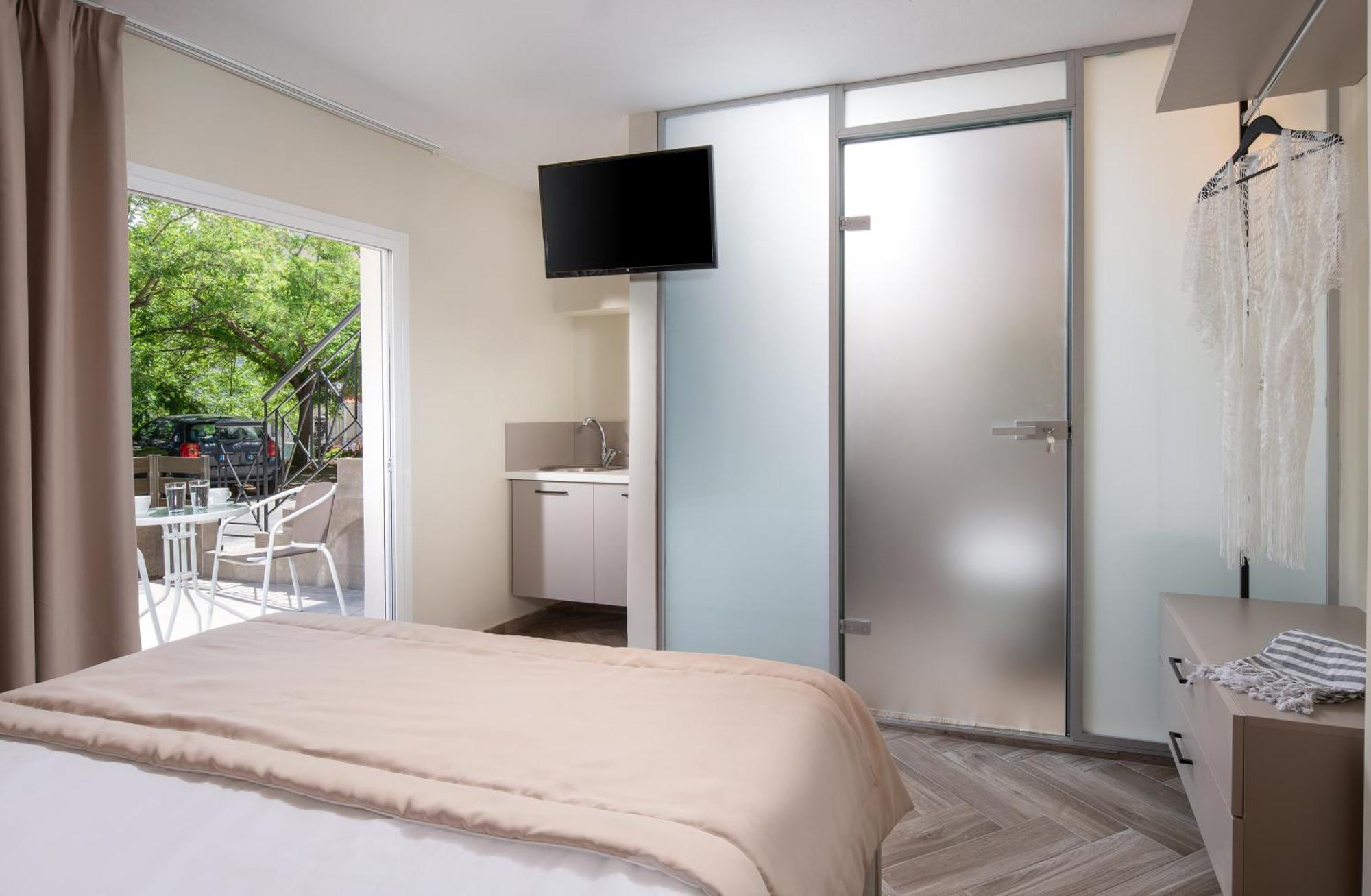 Olenia Luxury Apartments 4 ネオス・マルマラス エクステリア 写真