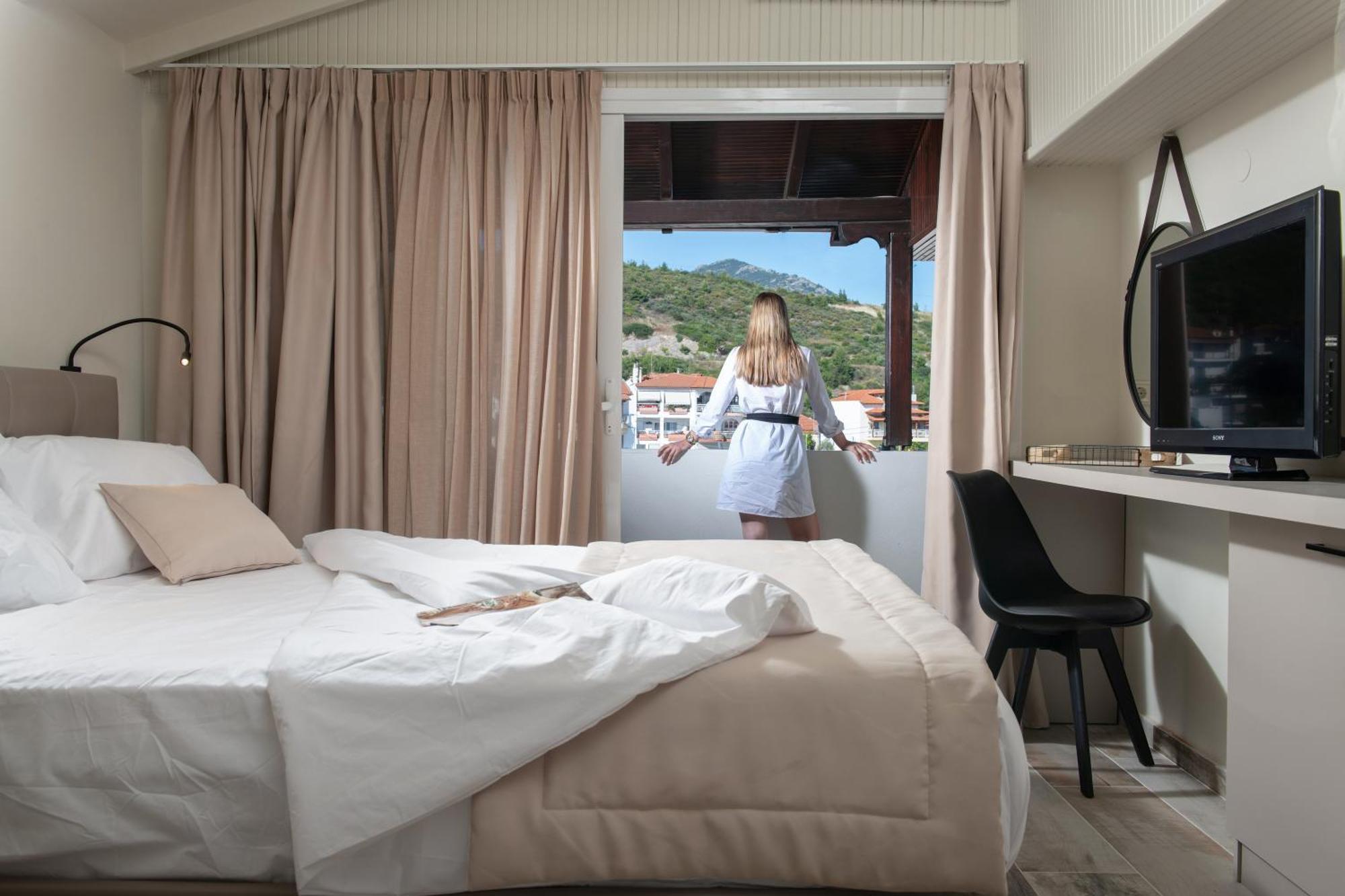 Olenia Luxury Apartments 4 ネオス・マルマラス エクステリア 写真